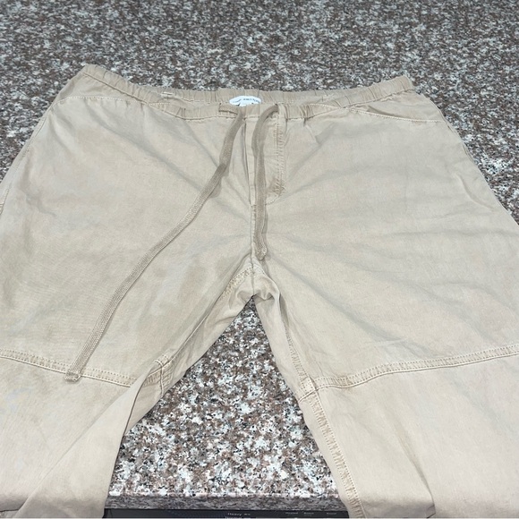 James Perse Cropped Pants - Picture 3 of 8